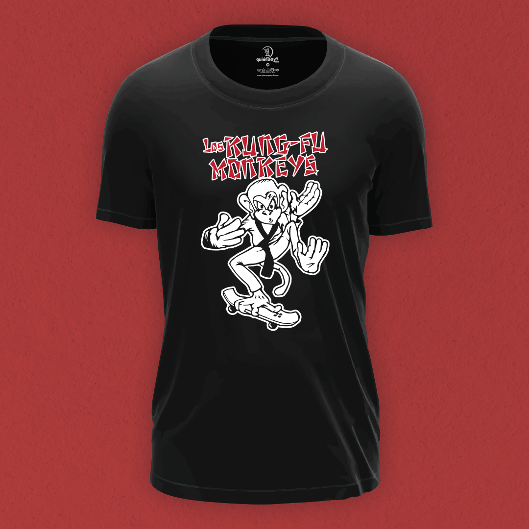 Los Kung Fu Monkeys Playera con Pin Metálico